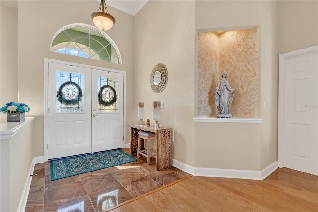 En Venta: $485,000 (4 camas, 3 baños, 2418 Pies cuadrados)