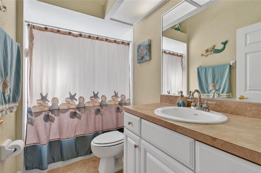 En Venta: $485,000 (4 camas, 3 baños, 2418 Pies cuadrados)