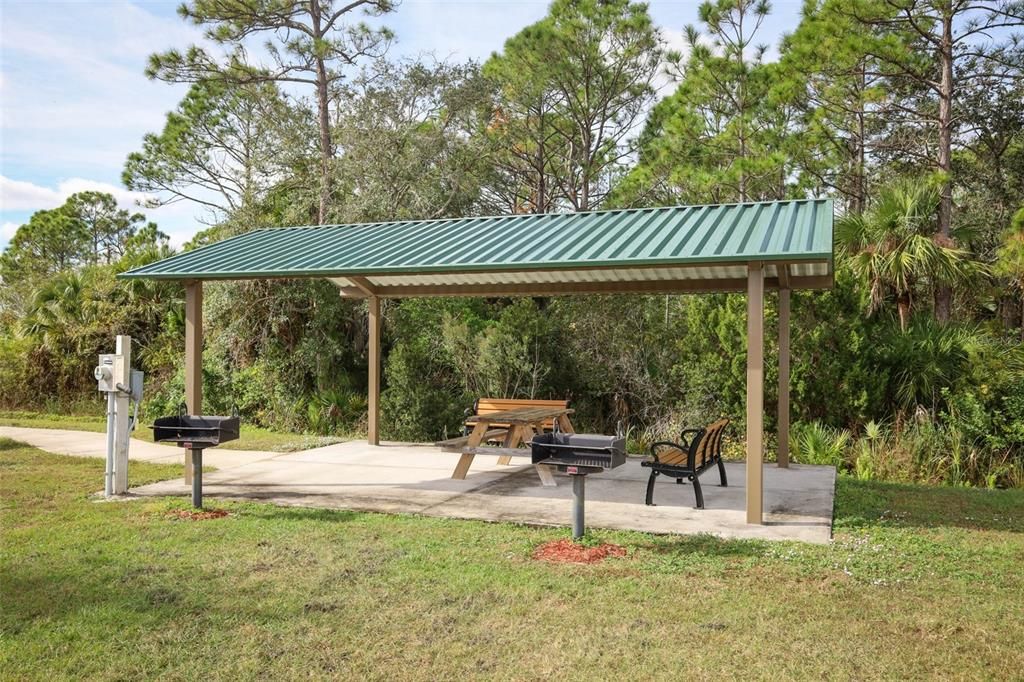 En Venta: $385,000 (4 camas, 2 baños, 1918 Pies cuadrados)