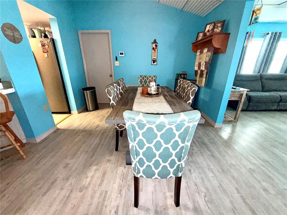 На продажу: $260,000 (3 спален, 2 ванн, 1499 Квадратных фут)