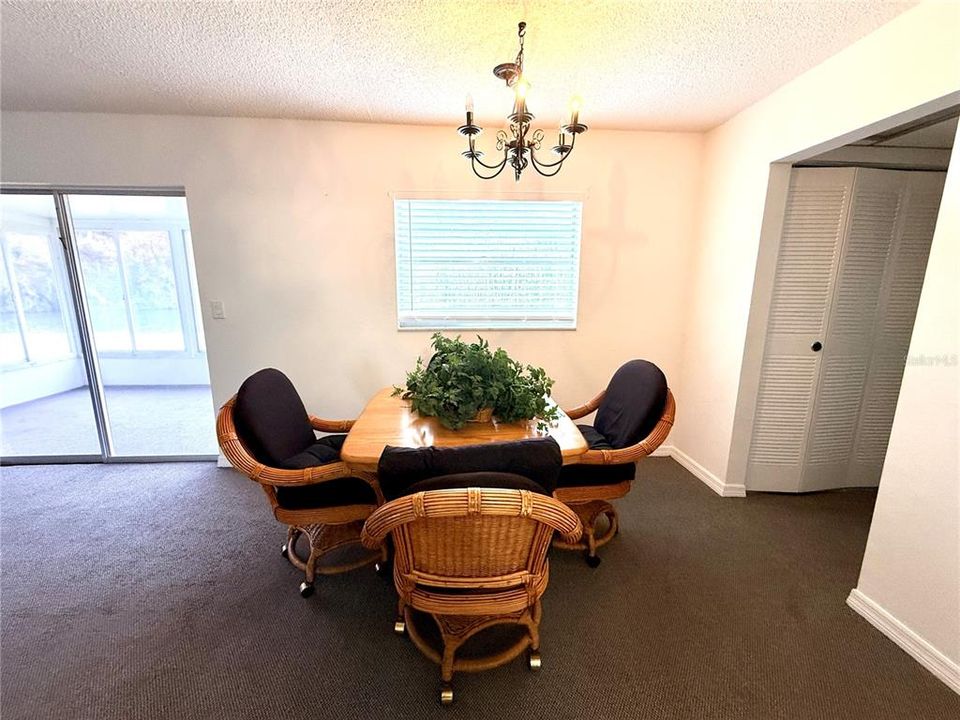 For Sale: $95,000 (1 beds, 1 baths, 779 Square Feet)