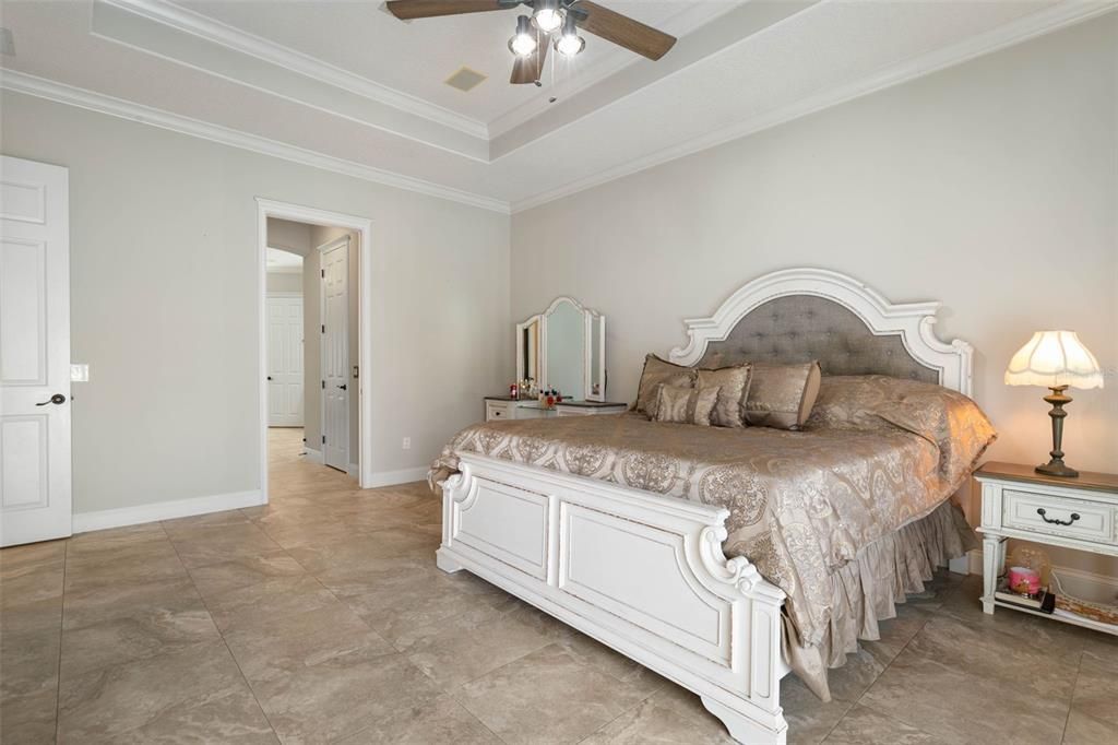 For Rent: $7,500 (5 beds, 4 baths, 4122 Square Feet)