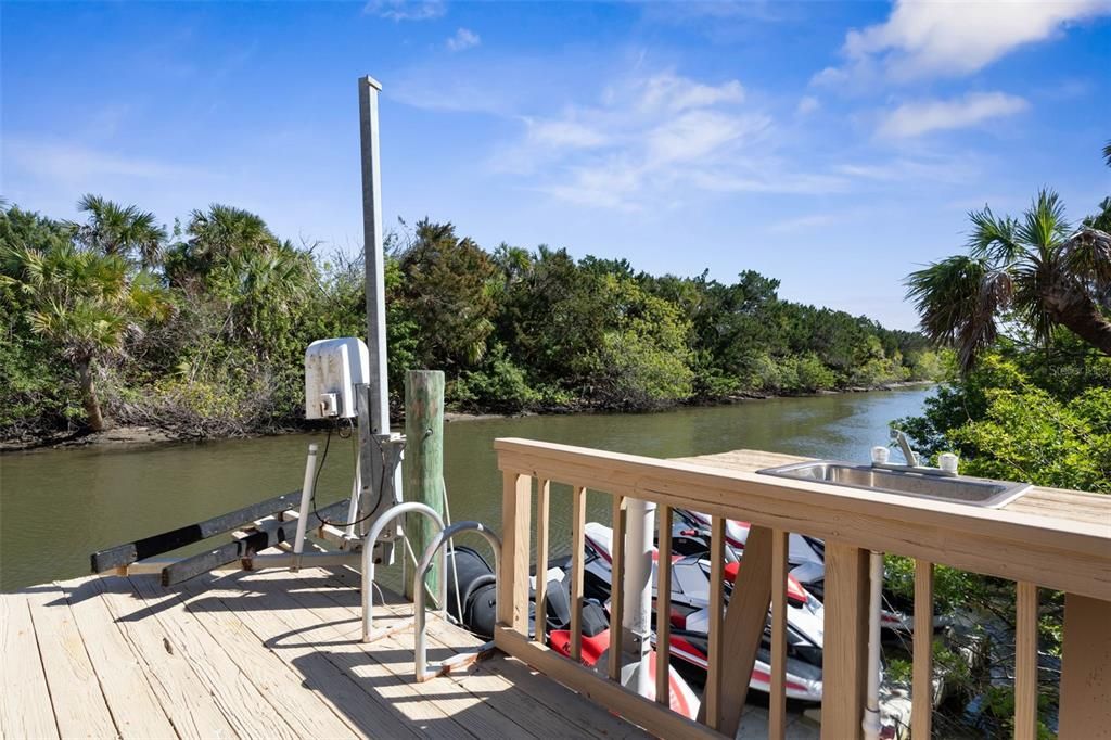 For Rent: $7,500 (5 beds, 4 baths, 4122 Square Feet)