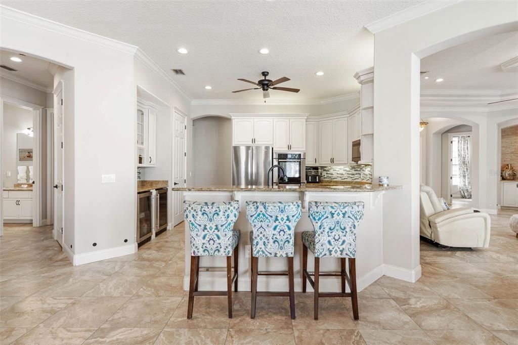 For Rent: $7,500 (5 beds, 4 baths, 4122 Square Feet)