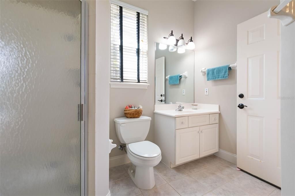 For Rent: $7,500 (5 beds, 4 baths, 4122 Square Feet)