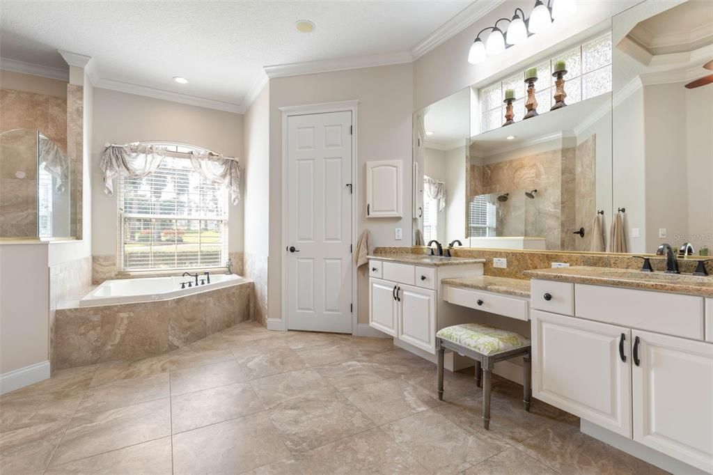 For Rent: $7,500 (5 beds, 4 baths, 4122 Square Feet)