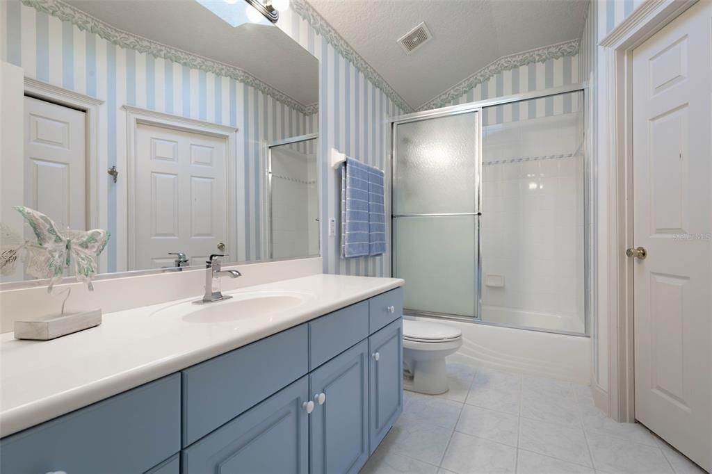 For Rent: $7,500 (5 beds, 4 baths, 4122 Square Feet)