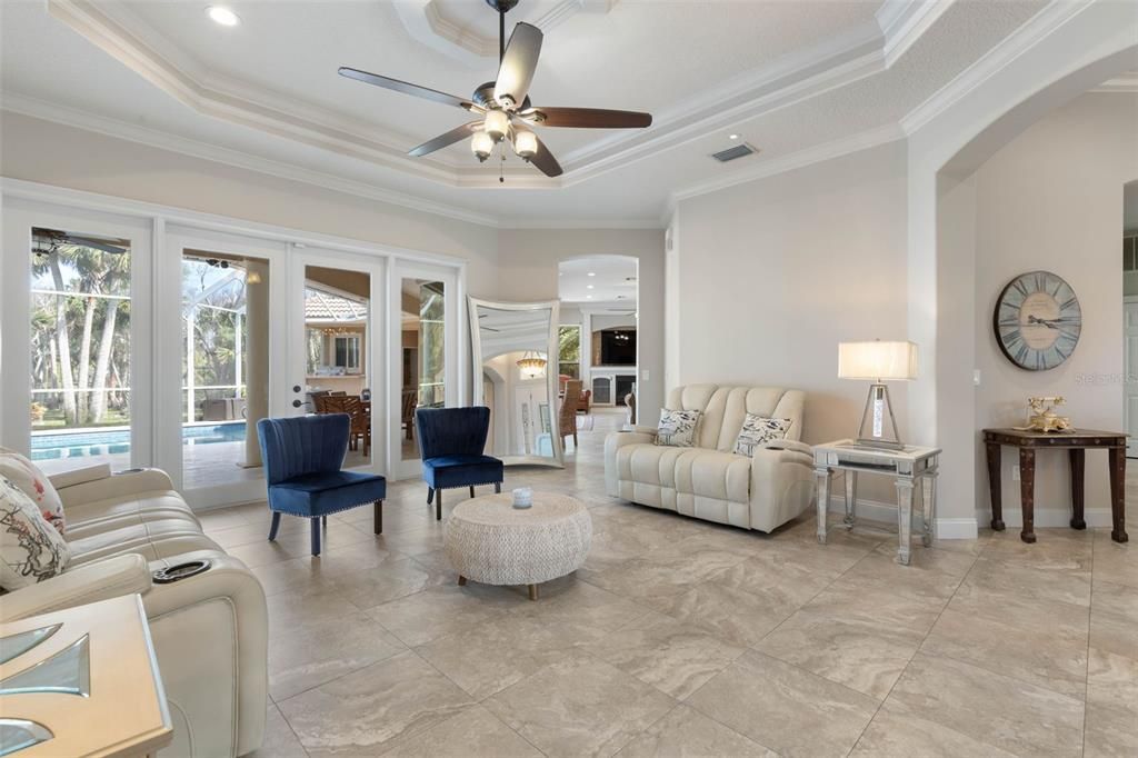 For Rent: $7,500 (5 beds, 4 baths, 4122 Square Feet)