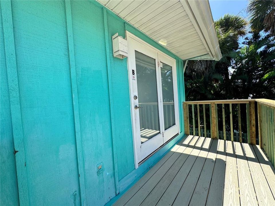 For Rent: $2,900 (2 beds, 1 baths, 780 Square Feet)