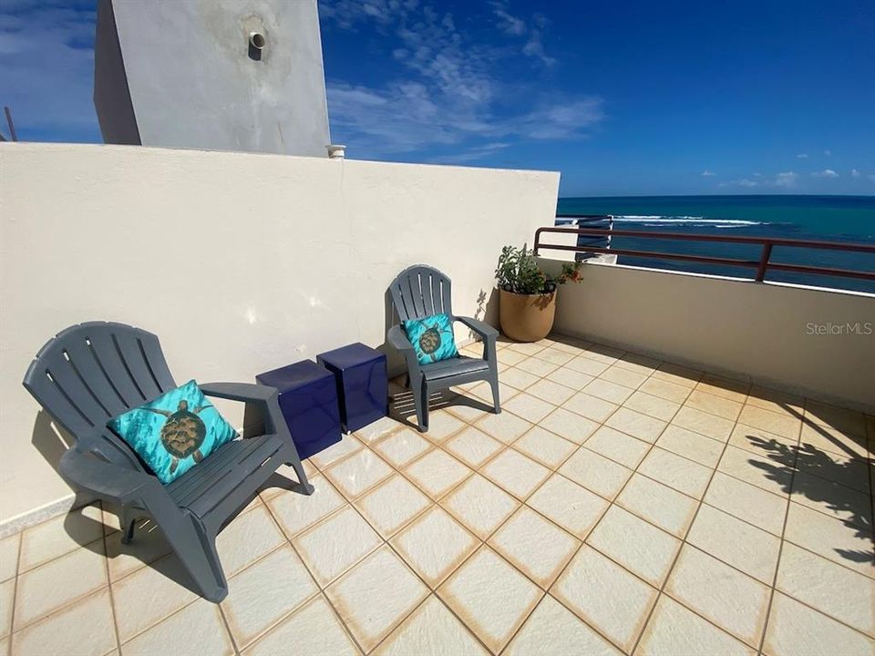 For Rent: $1,850 (1 beds, 1 baths, 681 Square Feet)