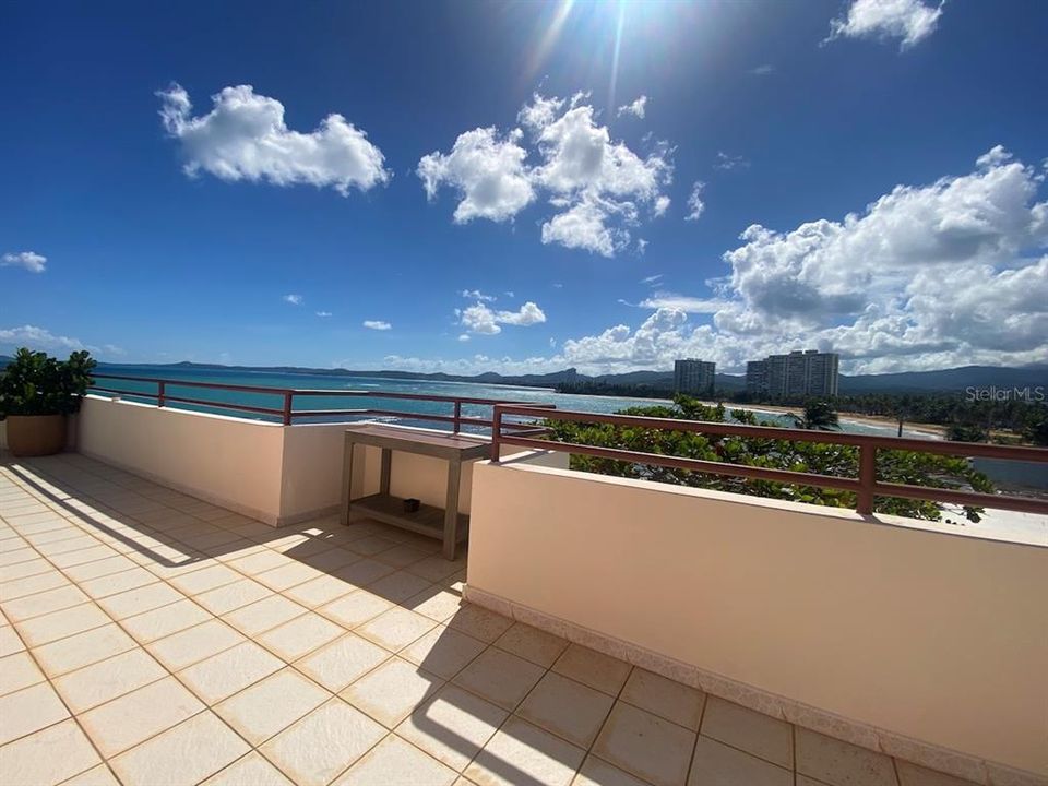 For Rent: $1,850 (1 beds, 1 baths, 681 Square Feet)