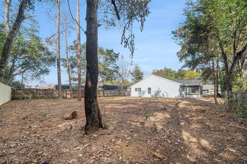 待售: $234,900 (3 贝兹, 1 浴室, 1228 平方英尺)