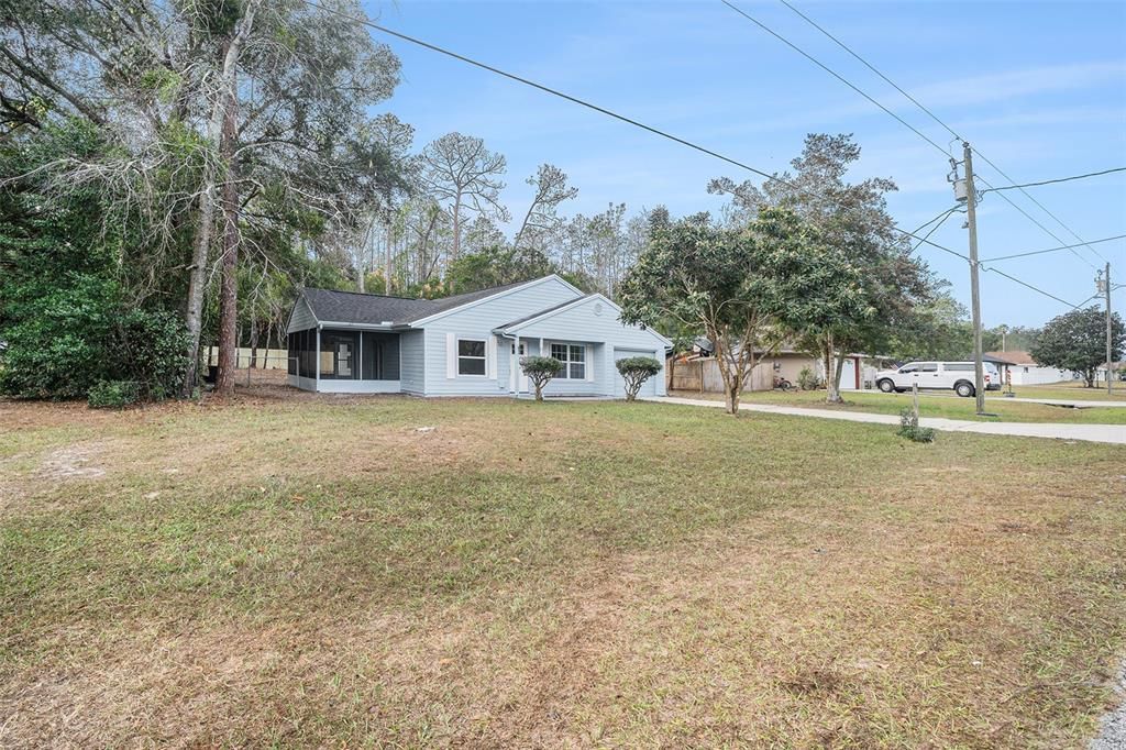 待售: $234,900 (3 贝兹, 1 浴室, 1228 平方英尺)