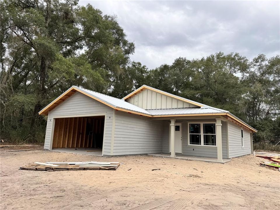 На продажу: $279,900 (3 спален, 2 ванн, 1273 Квадратных фут)