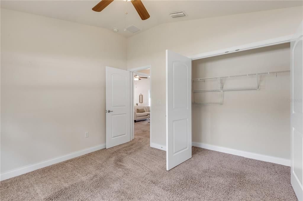 待售: $330,000 (3 贝兹, 2 浴室, 1344 平方英尺)