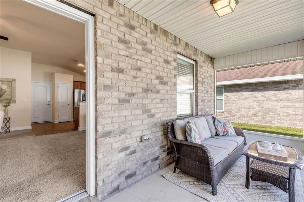 待售: $330,000 (3 贝兹, 2 浴室, 1344 平方英尺)