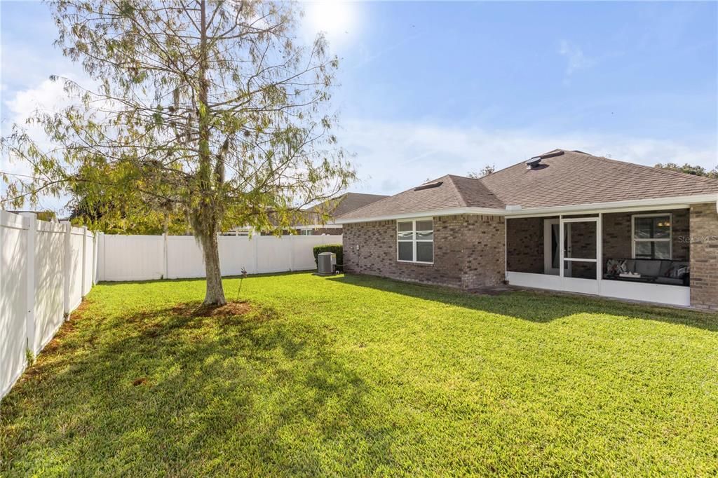 待售: $330,000 (3 贝兹, 2 浴室, 1344 平方英尺)