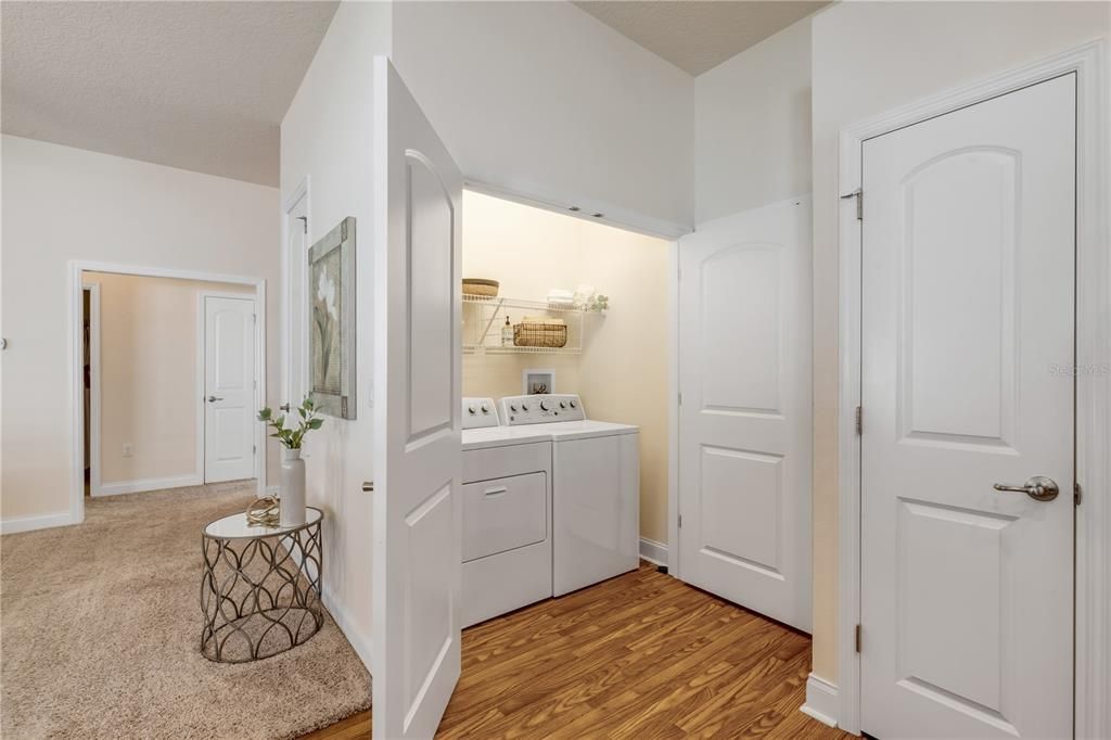 待售: $330,000 (3 贝兹, 2 浴室, 1344 平方英尺)