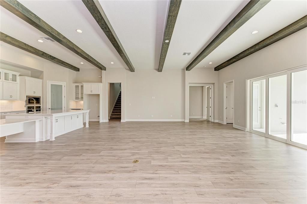 En Venta: $1,246,809 (5 camas, 4 baños, 4602 Pies cuadrados)