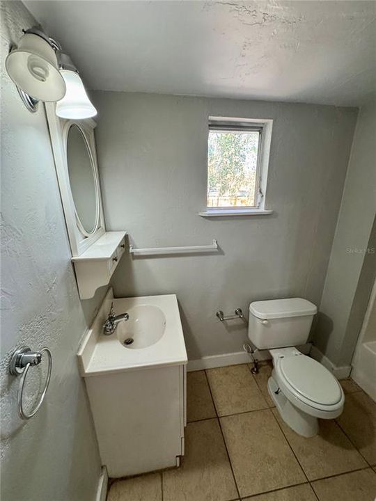 待售: $215,000 (3 贝兹, 2 浴室, 1528 平方英尺)