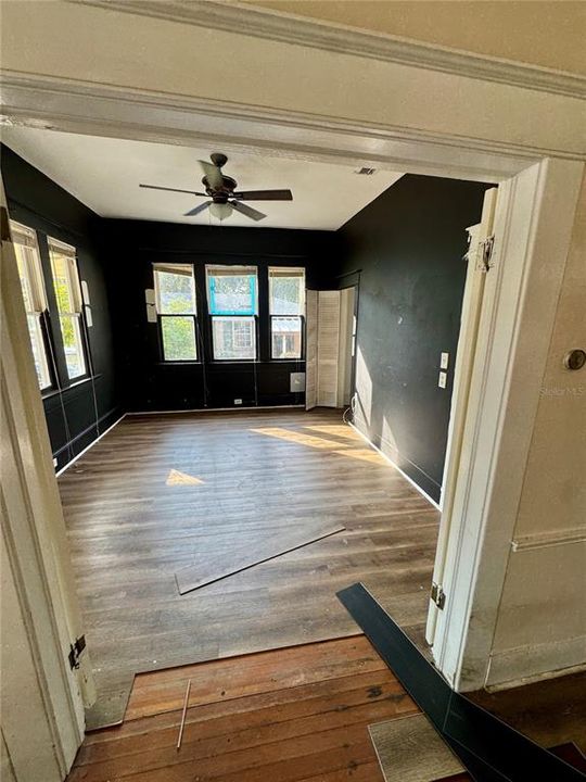 待售: $215,000 (3 贝兹, 2 浴室, 1528 平方英尺)