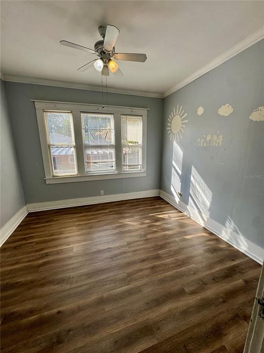 待售: $215,000 (3 贝兹, 2 浴室, 1528 平方英尺)