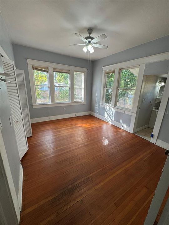 待售: $215,000 (3 贝兹, 2 浴室, 1528 平方英尺)