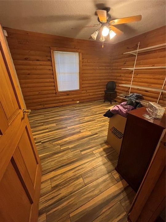 For Sale: $399,999 (0 beds, 0 baths, 1886 Square Feet)