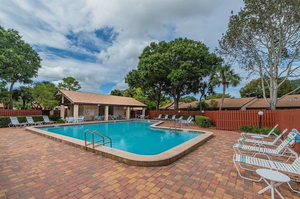 待售: $299,900 (3 贝兹, 2 浴室, 1600 平方英尺)