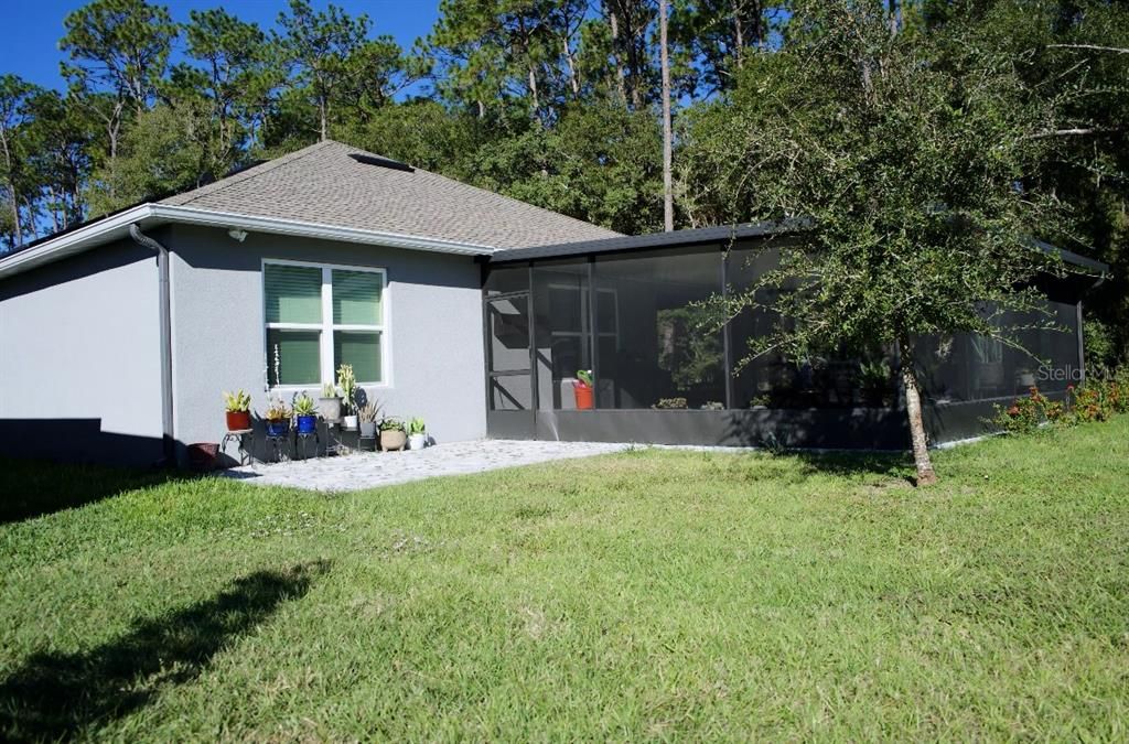 For Sale: $390,000 (4 beds, 2 baths, 1841 Square Feet)