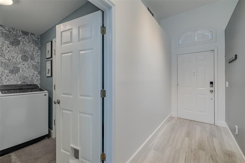 For Sale: $500,000 (3 beds, 2 baths, 1520 Square Feet)