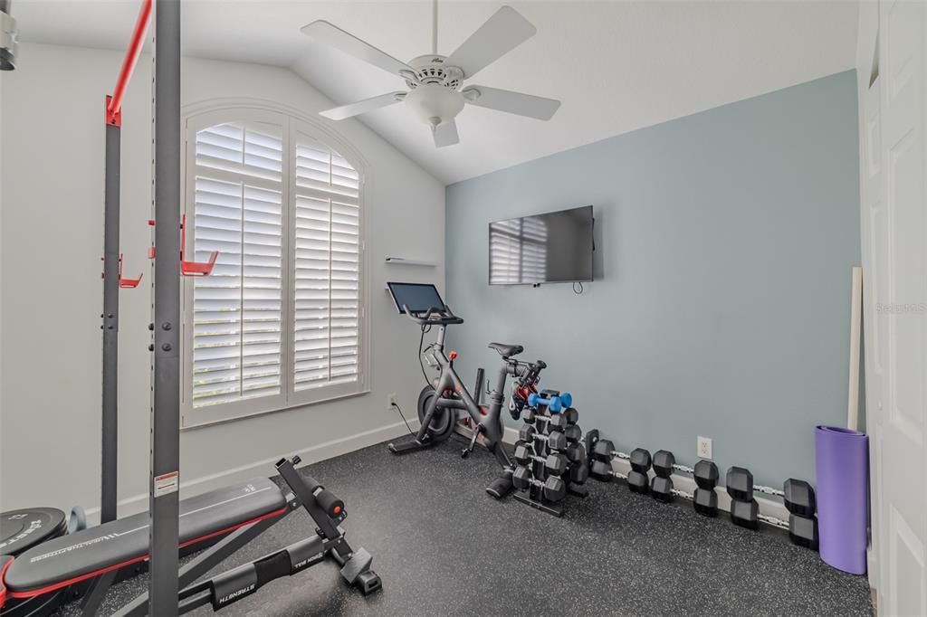 For Sale: $500,000 (3 beds, 2 baths, 1520 Square Feet)