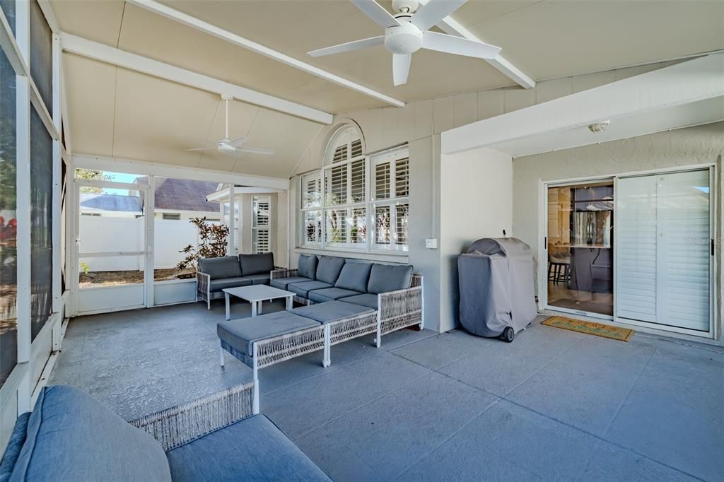 For Sale: $500,000 (3 beds, 2 baths, 1520 Square Feet)