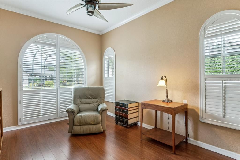 На продажу: $420,000 (4 спален, 3 ванн, 2306 Квадратных фут)