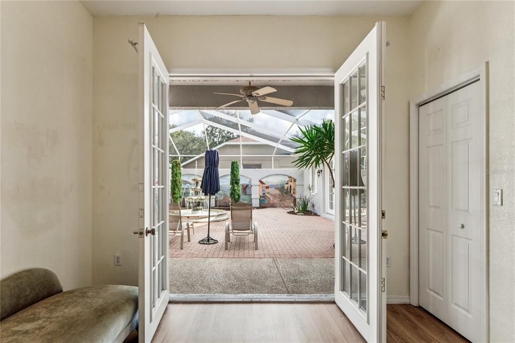 На продажу: $420,000 (4 спален, 3 ванн, 2306 Квадратных фут)