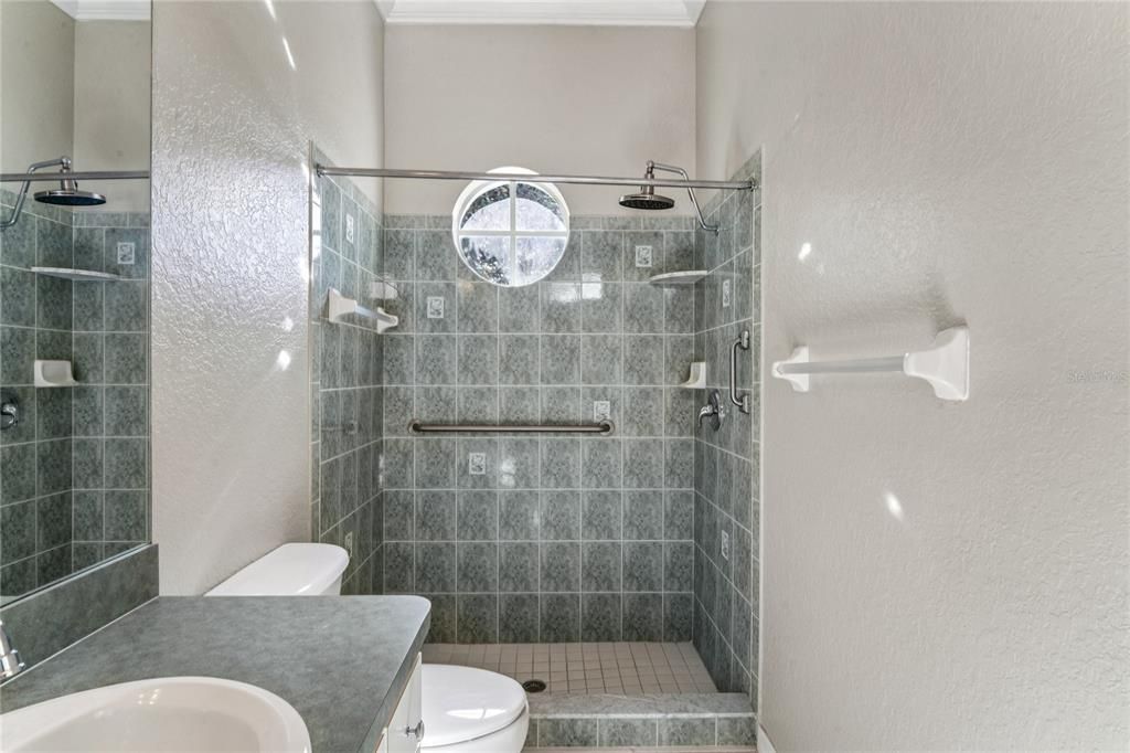 На продажу: $420,000 (4 спален, 3 ванн, 2306 Квадратных фут)