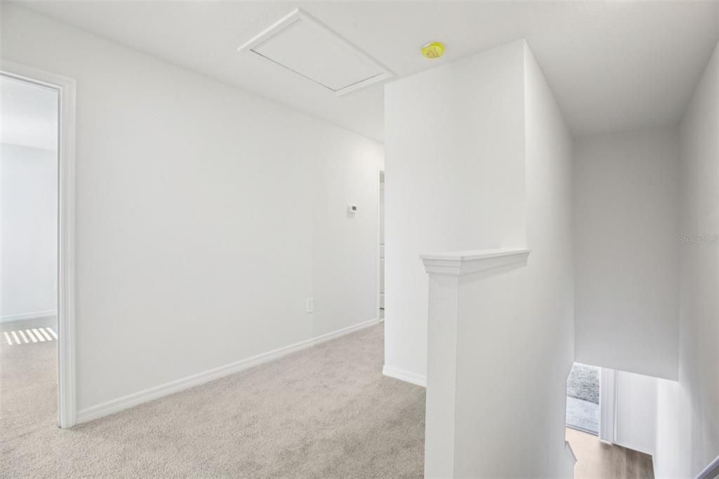 En Venta: $286,000 (3 camas, 2 baños, 1566 Pies cuadrados)