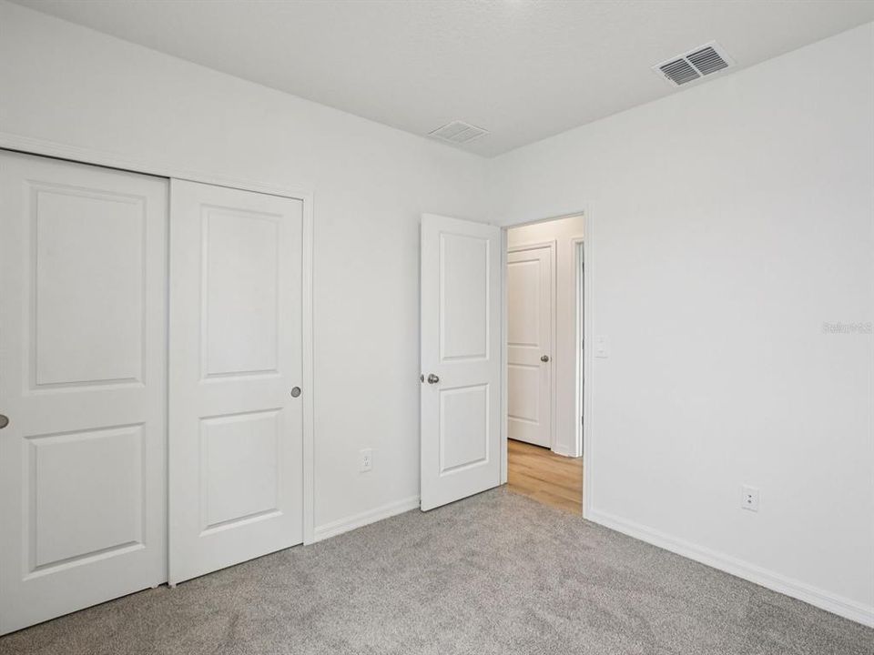 For Sale: $299,000 (4 beds, 2 baths, 1687 Square Feet)