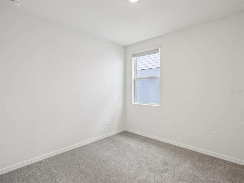 For Sale: $299,000 (4 beds, 2 baths, 1687 Square Feet)