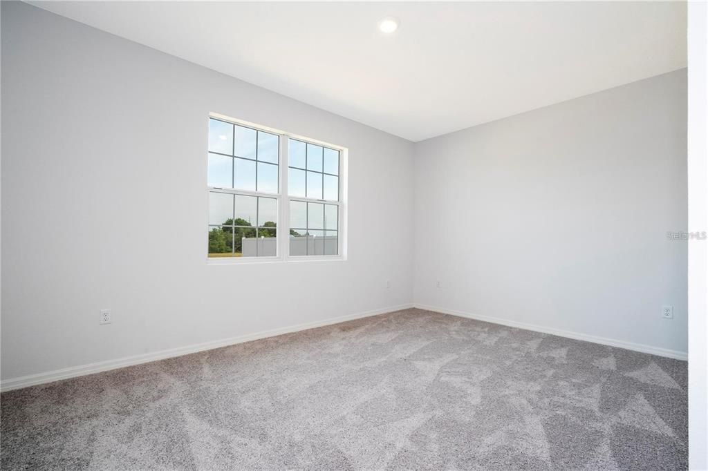 For Rent: $1,900 (3 beds, 2 baths, 1416 Square Feet)