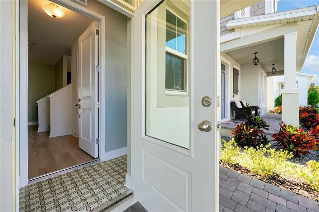 На продажу: $589,990 (3 спален, 2 ванн, 1972 Квадратных фут)