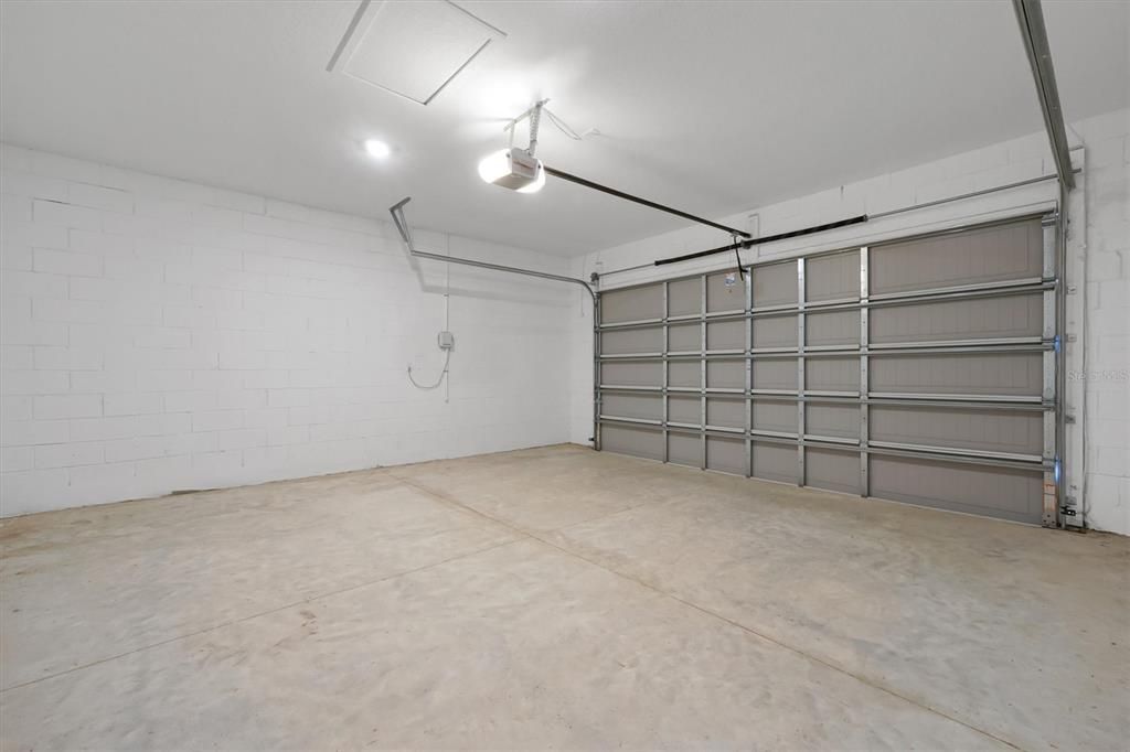 На продажу: $589,990 (3 спален, 2 ванн, 1972 Квадратных фут)