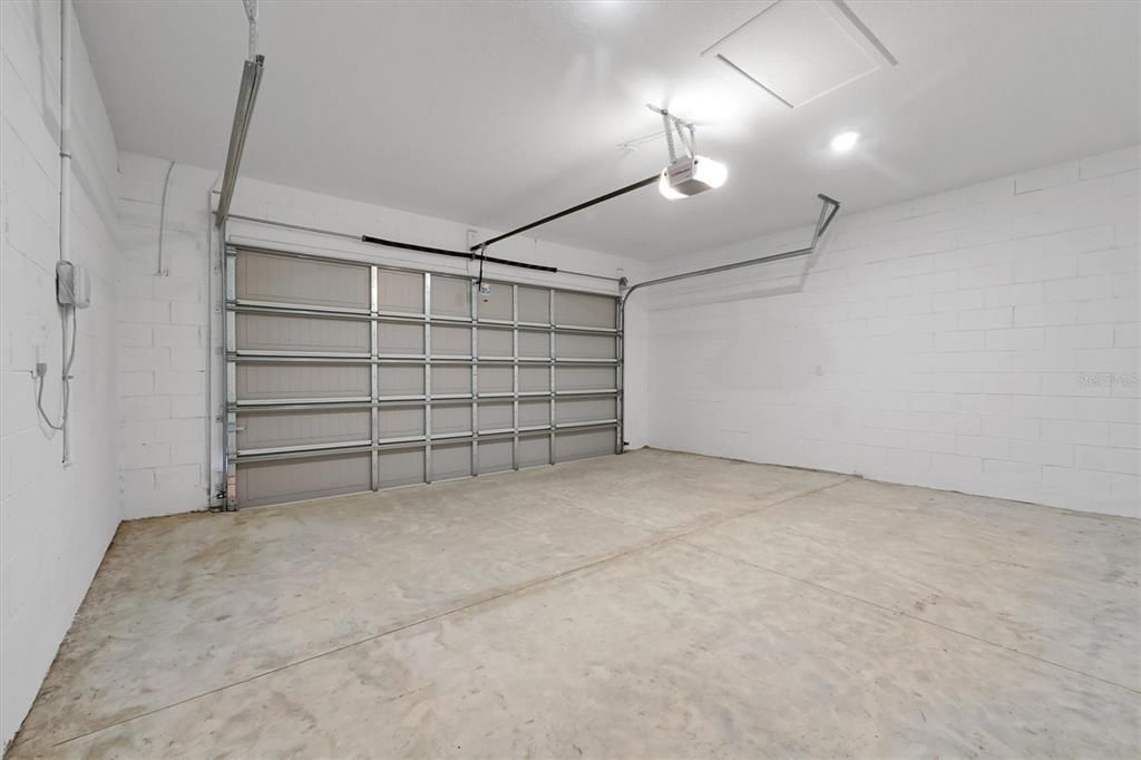 На продажу: $589,990 (3 спален, 2 ванн, 1972 Квадратных фут)