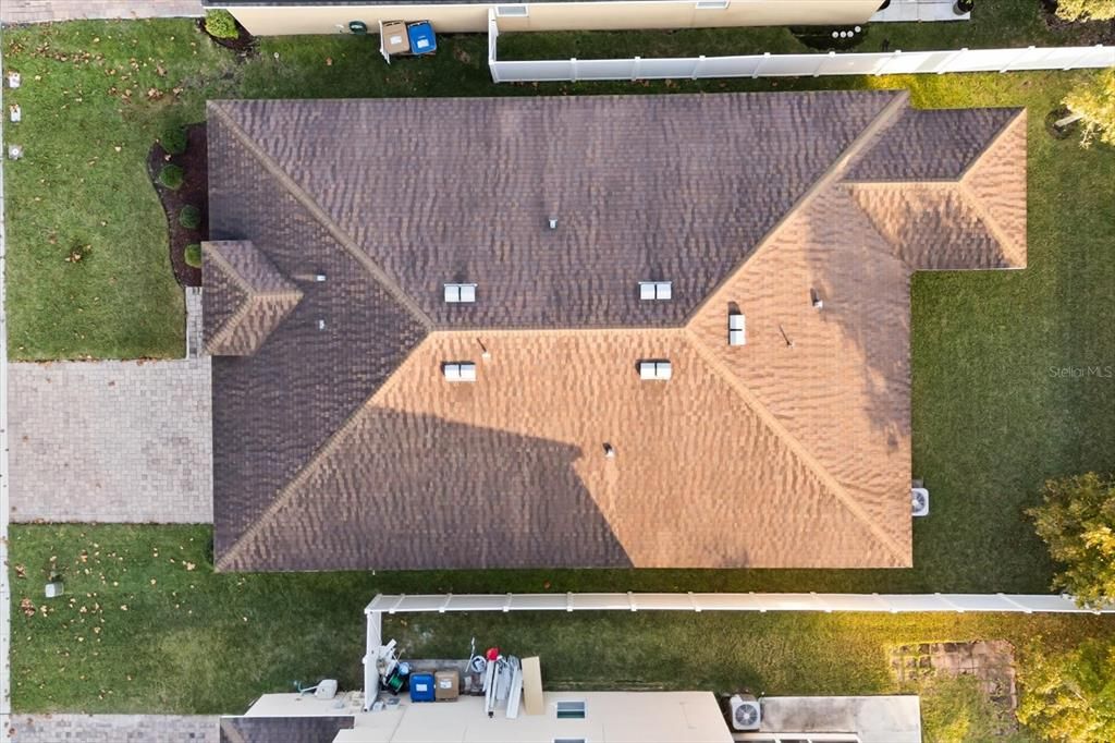 En Venta: $360,000 (4 camas, 2 baños, 1972 Pies cuadrados)