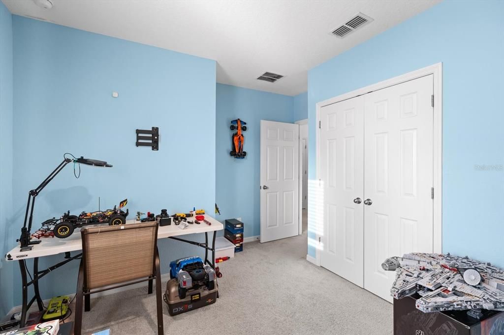 En Venta: $360,000 (4 camas, 2 baños, 1972 Pies cuadrados)