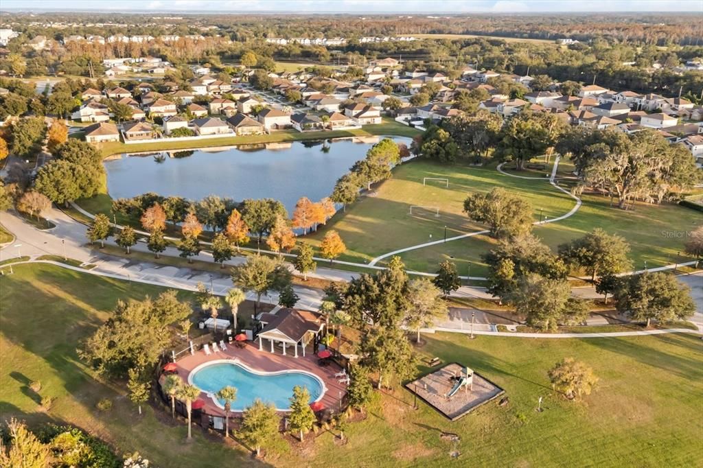 En Venta: $360,000 (4 camas, 2 baños, 1972 Pies cuadrados)