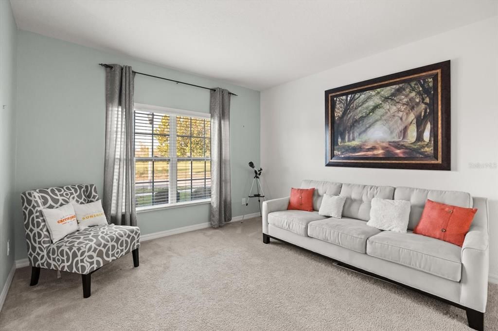 En Venta: $360,000 (4 camas, 2 baños, 1972 Pies cuadrados)