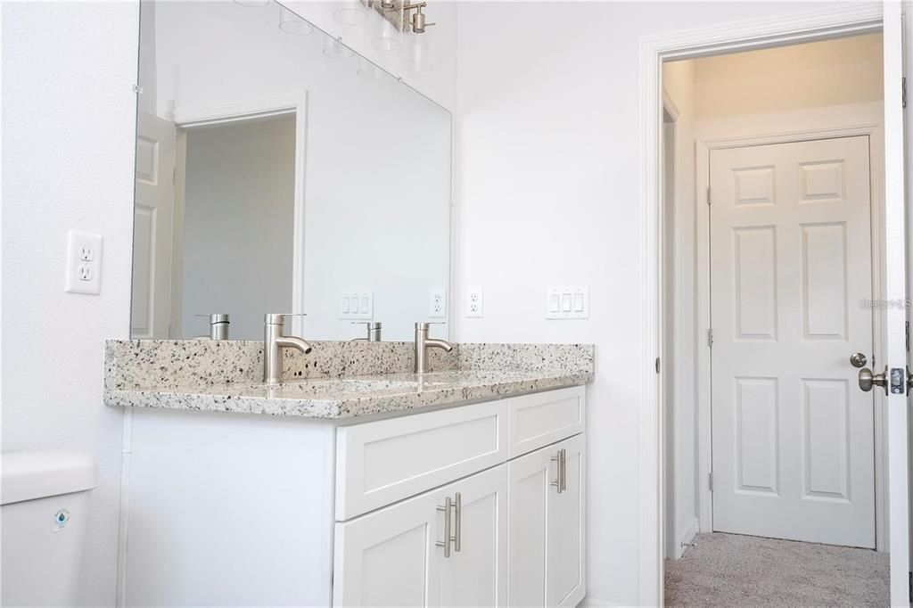 For Rent: $1,900 (3 beds, 2 baths, 1416 Square Feet)