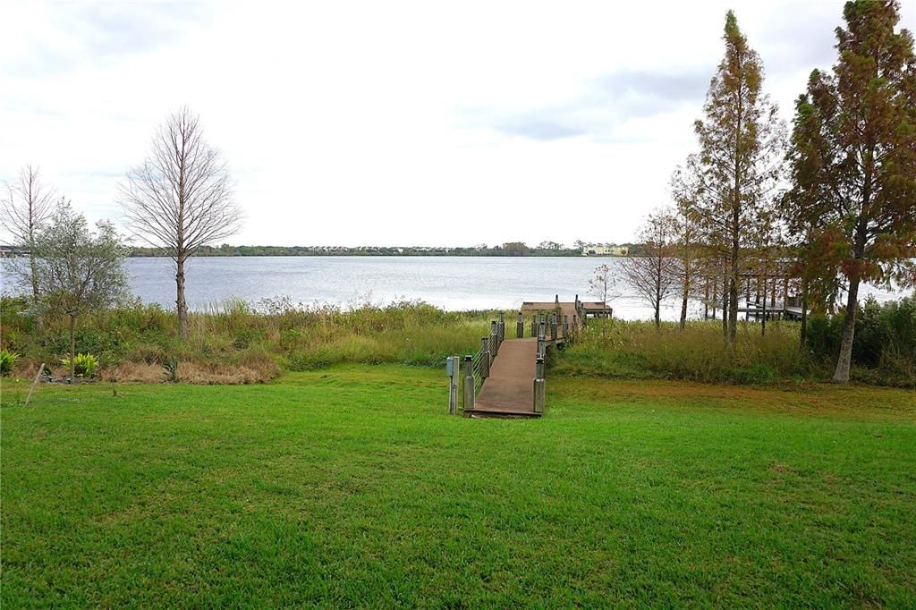 出租: $4,495 (4 贝兹, 3 浴室, 3510 平方英尺)