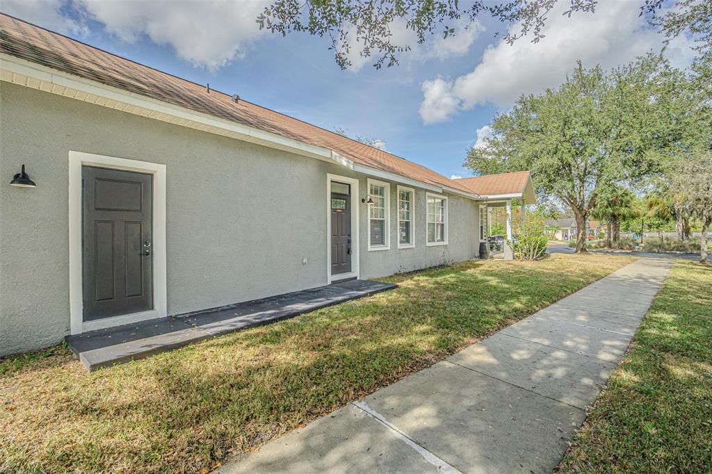 En Venta: $299,900 (3 camas, 2 baños, 1636 Pies cuadrados)